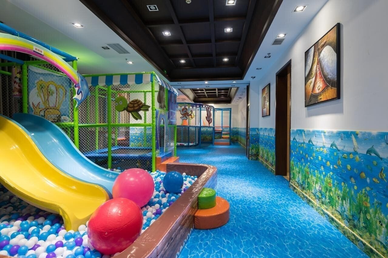 Вид Grand Metropark Bay Hotel Sanya 5*